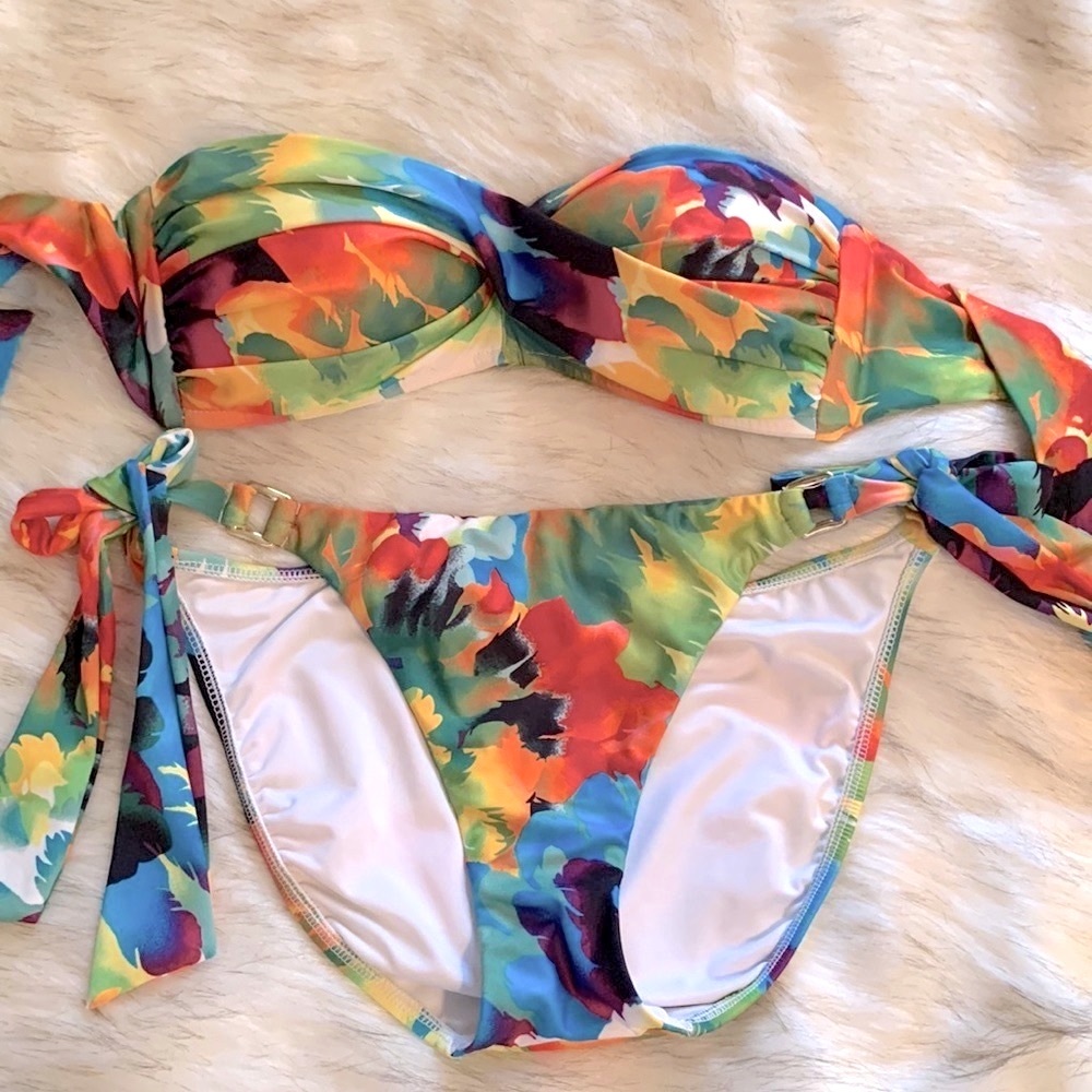 ☀️ABS by ALLEN SCHWARTZ! TROPICAL BANDEAU TWIST FRONT BIKINI GOLD BUCKLE DETAILS